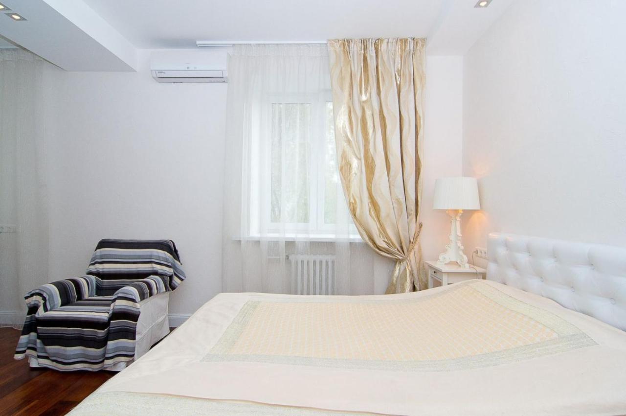 Home Apart 4 Мінськ Екстер'єр фото