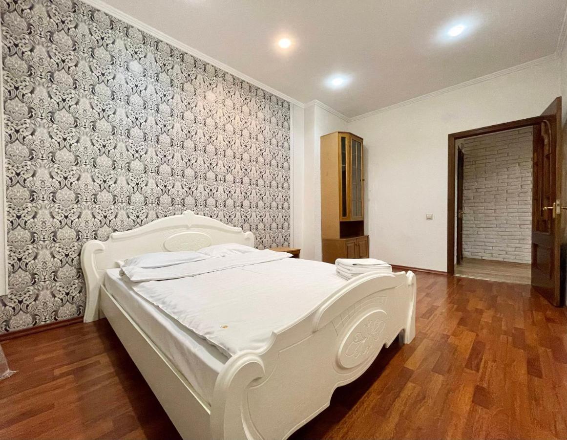 Home Apart 4 Мінськ Екстер'єр фото