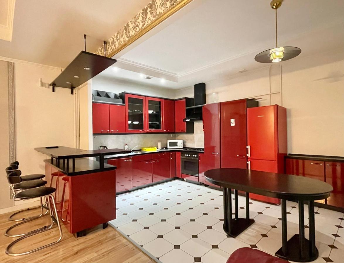 Home Apart 4 Мінськ Екстер'єр фото